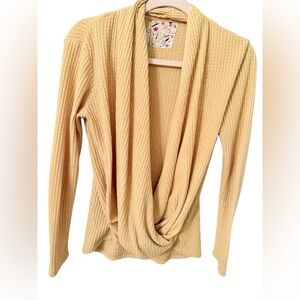 Anthropologie Akemi + Kin Top Waffle Knit Wrap Mustard
